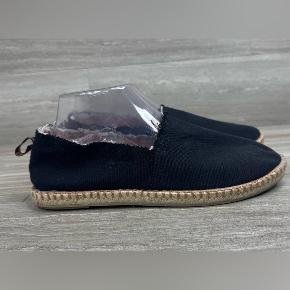 Vionic Laguna’s Beach Slip On Black Loafers Womens Size 8.5